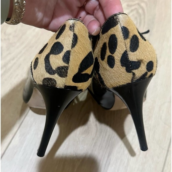 Via Spiga Y2K Leopard calf hair Peep Toe Booties Lace Up Black Leather Trim heel - Picture 8 of 9